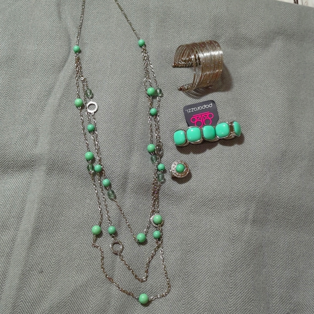 Jewelry set